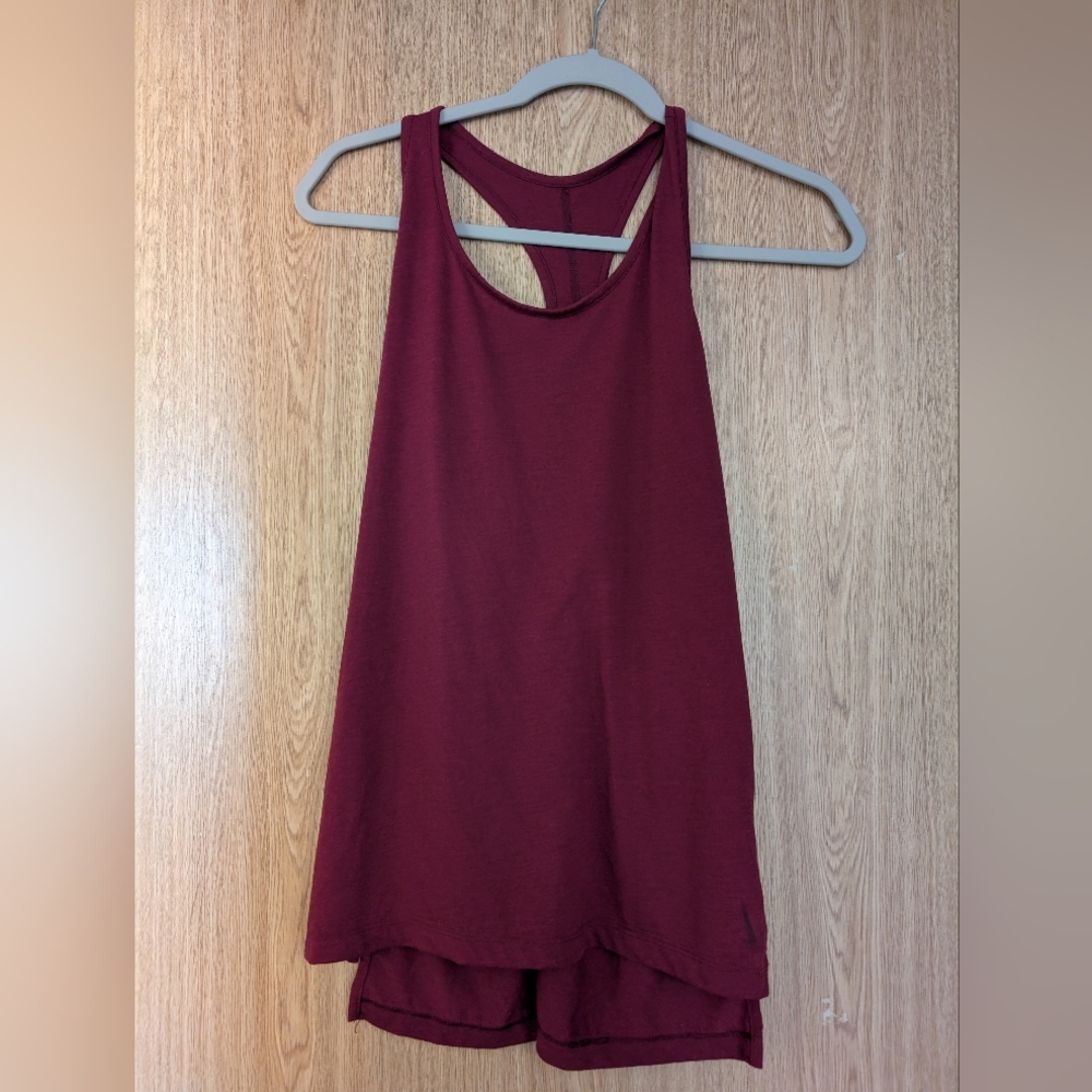 Nike Drift Yoga Tank Size Medium
